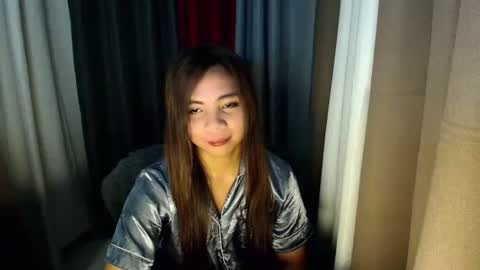 Snapshot of lovely_cummerx chatting on 02-27-25, 03:59 JAM online show from 02-27-25, 03:59