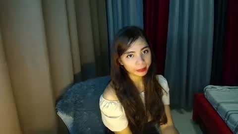Snapshot of lovely_cummerx chatting on 10-12-25, 05:23 JAM online show from 10-12-25, 05:23
