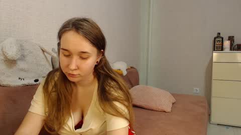 Snapshot of lovely_hayley chatting on 12-25-24, 08:28 Lovely Hayley online show from 12-25-24, 08:28