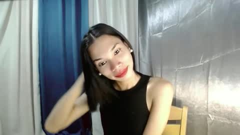 Snapshot of lovely_kimmyxx chatting on 05-26-26, 03:13 kimmy online show from 05-26-26, 03:13