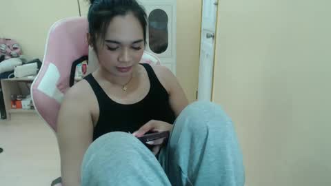 LOVE online show from 04-30-26, 08:57