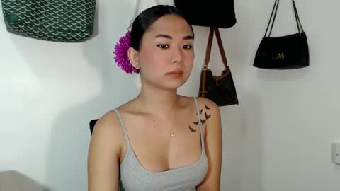 Snapshot of lovely_maria_x chatting on 03-16-26, 08:18 Maria online show from 03-16-26, 08:18