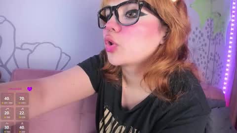 Paris Rose online show from 10-15-25, 07:08
