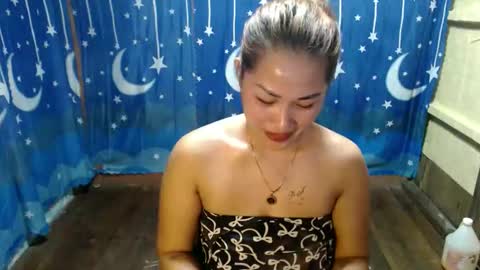 Snapshot of lovely_singlemom chatting on 11-20-25, 03:45 ask me dear online show from 11-20-25, 03:45
