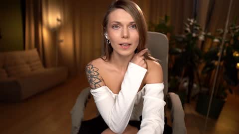 Snapshot of lovely_tammy chatting on 11-20-25, 01:33 Very miss youWill be back soon Tammy online show from 11-20-25, 01:33