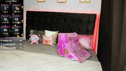 lovely violet13 online show from 12-11-24, 11:54