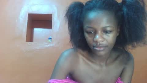 Lovely yvonne online show from 10-29-25, 12:02