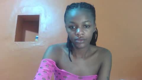 Lovely yvonne online show from 11-16-25, 04:12