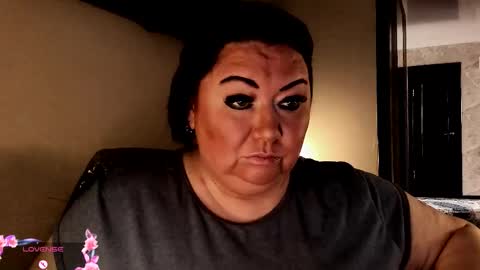 Anelana online show from 09-30-25, 06:07