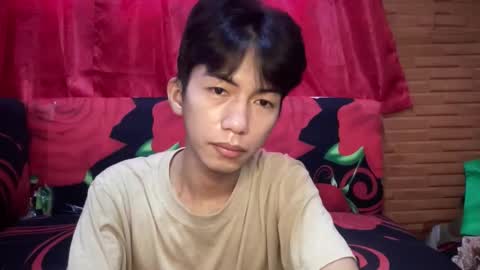 lovelyboy_jm online show from 05-18-26, 12:29