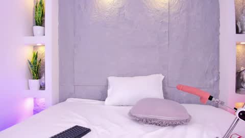 Lovely online show from 04-25-26, 05:10