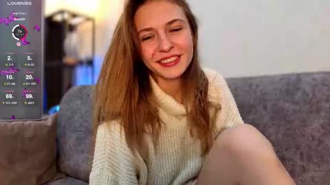 Kate only online show from 10-07-25, 02:25