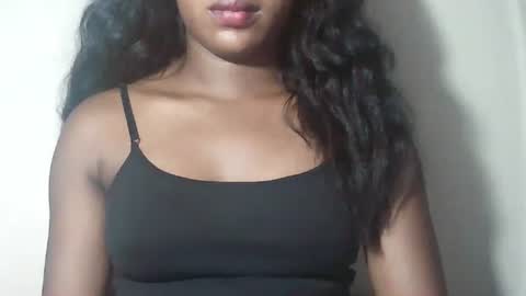 lovelylarra online show from 03-31-26, 09:59