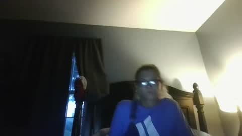 Snapshot of lovelyluna415 chatting on 06-28-26, 12:49 lovelyluna415 online show from 06-28-26, 12:49