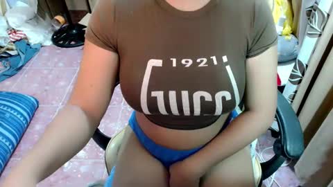 Snapshot of lovelymarish chatting on 10-05-25, 10:07 lovelymarish online show from 10-05-25, 10:07