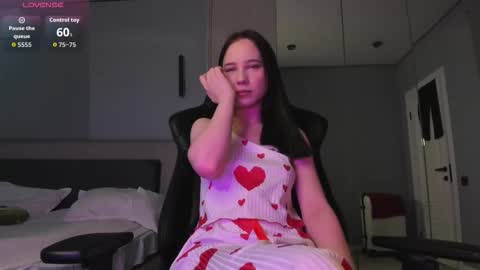 Snapshot of lovelymikky chatting on 01-08-26, 03:53 Mikky online show from 01-08-26, 03:53