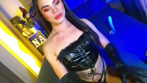 lovelymiss_shyna11 online show from 06-01-26, 03:36