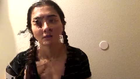 Snapshot of lovelyqueenaria chatting on 12-16-24, 07:10 Queen Aria  online show from 12-16-24, 07:10