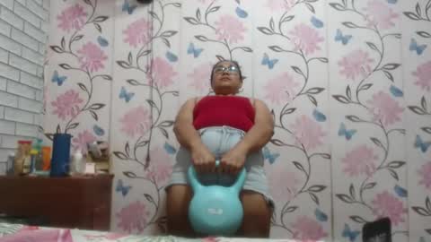 Snapshot of lovelyquey chatting on 02-24-25, 07:19 Angelquey online show from 02-24-25, 07:19