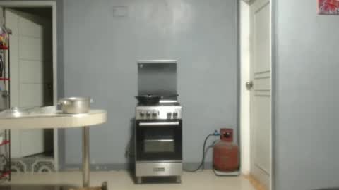 Snapshot of lovelyquey chatting on 03-04-25, 02:38 Angelquey online show from 03-04-25, 02:38