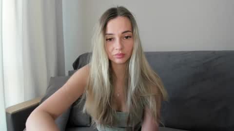 Lovely Rose online show from 05-23-26, 11:14