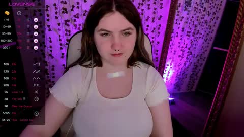 Julia  online show from 03-21-26, 08:19