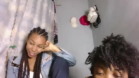 Snapshot of lovemarie08 chatting on 04-08-26, 06:30 lovemarie08 online show from 04-08-26, 06:30