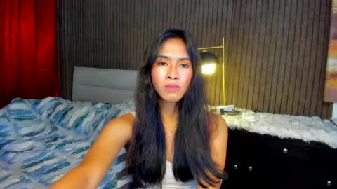 Snapshot of lovemarie19x chatting on 01-22-25, 05:48 pauleen online show from 01-22-25, 05:48
