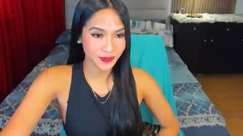 Snapshot of lovemarie19x chatting on 09-30-25, 05:12 pauleen online show from 09-30-25, 05:12