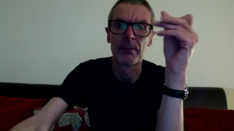 Snapshot of lovepvclate40s chatting on 12-17-24, 08:21 lovepvcearly50s online show from 12-17-24, 08:21