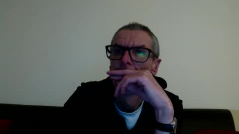 Snapshot of lovepvclate40s chatting on 02-19-25, 08:10 lovepvcearly50s online show from 02-19-25, 08:10