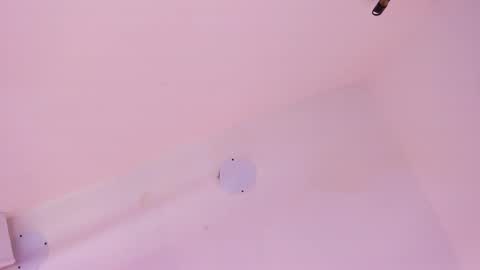 L O V E  online show from 01-18-26, 11:47