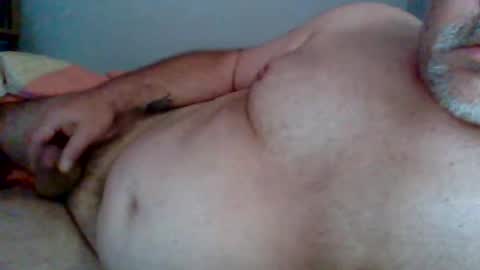 Snapshot of lover010983 chatting on 05-11-26, 05:13 lover010983 online show from 05-11-26, 05:13