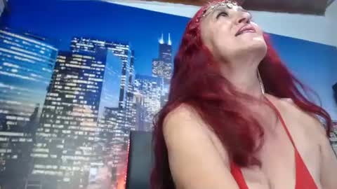 Snapshot of lover_mature2 chatting on 09-28-25, 10:15 Mature lover2 online show from 09-28-25, 10:15