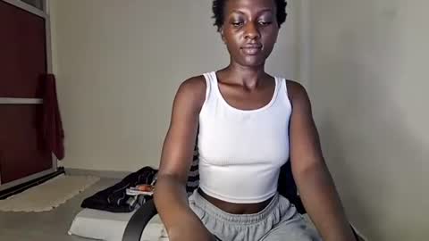 Snapshot of lovergirl2003 chatting on 01-31-25, 07:08 Kate online show from 01-31-25, 07:08