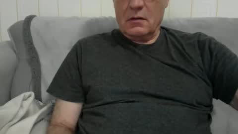 Snapshot of loveroflatinas1 chatting on 11-09-25, 01:37 loveroflatinas1 online show from 11-09-25, 01:37