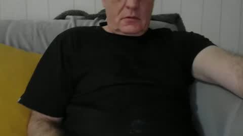 Snapshot of loveroflatinas1 chatting on 11-13-25, 07:02 loveroflatinas1 online show from 11-13-25, 07:02