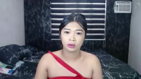 Snapshot of loverph15 chatting on 05-18-26, 06:08 loverph15 online show from 05-18-26, 06:08