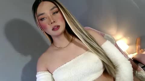 Snapshot of lovers_moon22 chatting on 01-24-25, 09:58 lovers moon22 online show from 01-24-25, 09:58