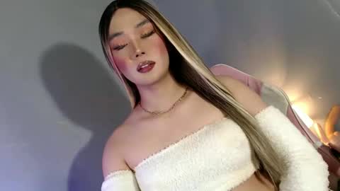 Snapshot of lovers_moon22 chatting on 01-31-25, 11:35 lovers moon22 online show from 01-31-25, 11:35