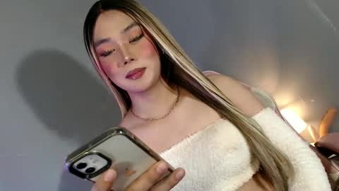 Snapshot of lovers_moon22 chatting on 02-02-25, 10:39 lovers moon22 online show from 02-02-25, 10:39