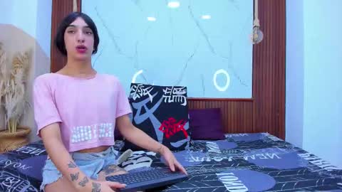 Snapshot of loversinfire chatting on 03-12-26, 02:50 sofia and bryan online show from 03-12-26, 02:50