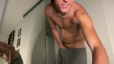 Leo Loves online show from 06-26-26, 03:00