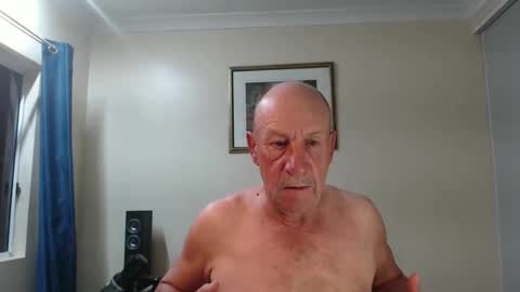 Lovesblackazz online show from 12-27-24, 10:12