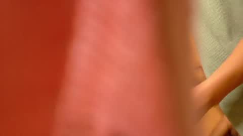 Snapshot of loveskingdom chatting on 07-19-26, 11:36 LovesKingdom online show from 07-19-26, 11:36