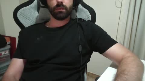 lovetojiz933 online show from 01-30-25, 12:07