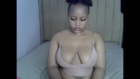 Snapshot of loveydivah chatting on 05-24-26, 05:45 loveydivah online show from 05-24-26, 05:45