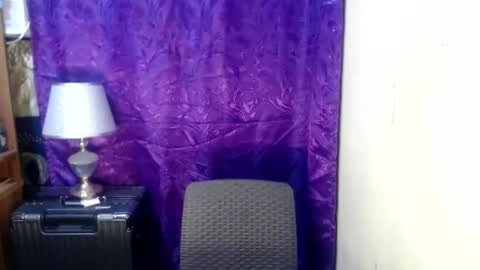 Snapshot of loveyoureign06 chatting on 12-12-24, 09:58 Ryn online show from 12-12-24, 09:58