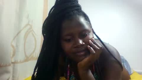Snapshot of lovie_paula chatting on 09-21-25, 03:24 lovie_paula online show from 09-21-25, 03:24