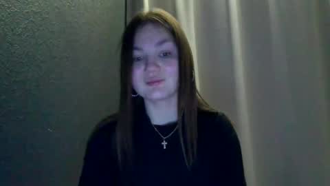 Snapshot of loviesimone chatting on 12-17-25, 10:38 loviesimone online show from 12-17-25, 10:38